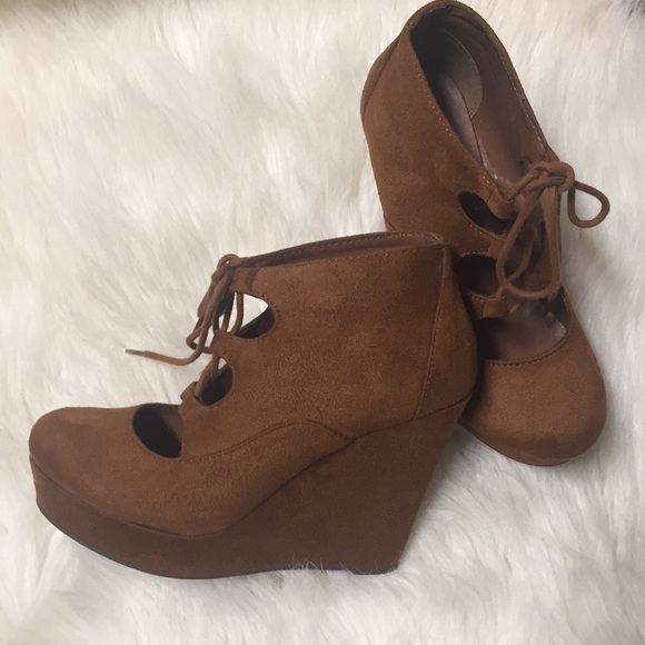 Y not Shoes - Brown Platform Wedges Bootie  6